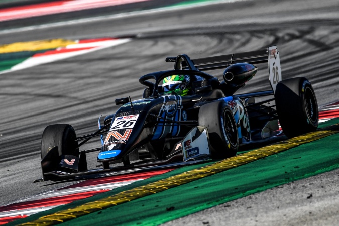 Bild: Louis Foster - Double R Racing - Dallara F320 - HWA Mercedes