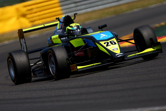 Bild: Linus Lundqvist - Double R Racing - Tatuus MSV F3-016 - Cosworth