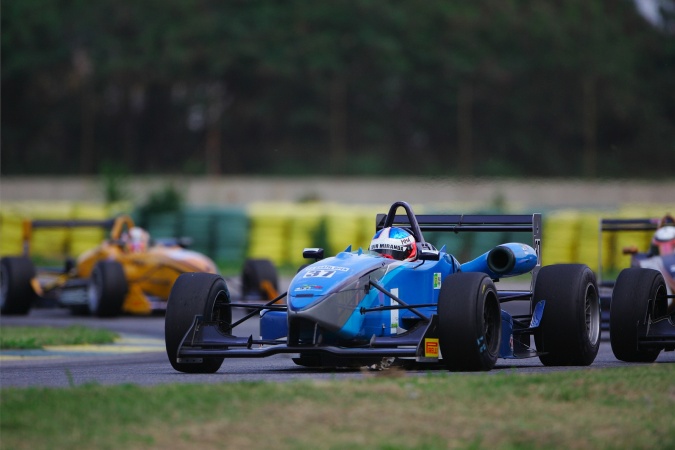 Bild: Luir Miranda - Dragão Motorsport - Dallara F399 - Berta