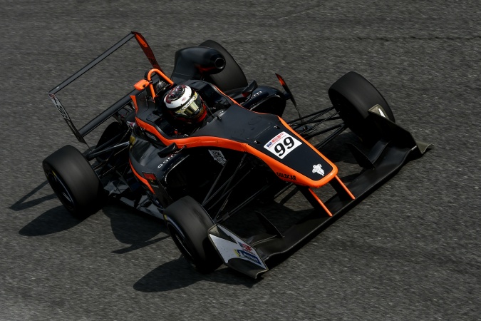 Bild: Rui Andrade - Drivex - Dallara F312 - AMG Mercedes