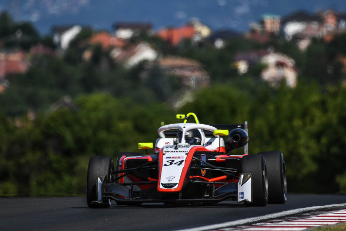 Bild: Joshua Dürksen - Drivex - Dallara F320 - HWA Mercedes
