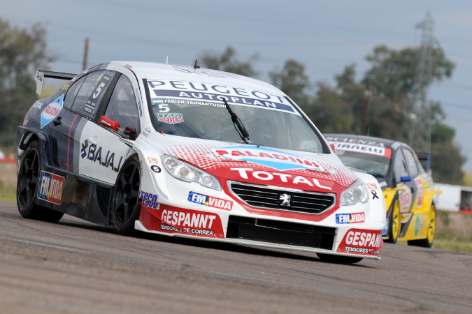 Bild: Fabián Yannantuoni - DTA Racing - Peugeot 408 RPE V8