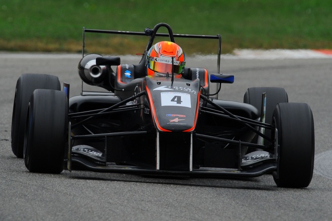 Bild: Andrés Saravia - EmiliodeVillota Motorsport - Dallara F312 - Toyota