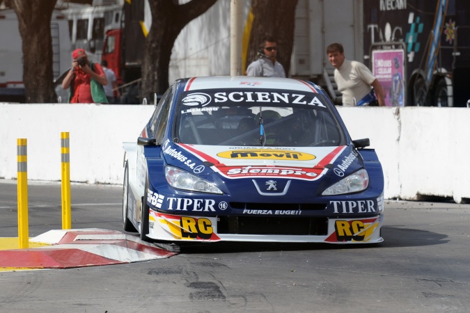 Bild: Lucas Benamo - Escudería FE - Peugeot 408 RPE V8
