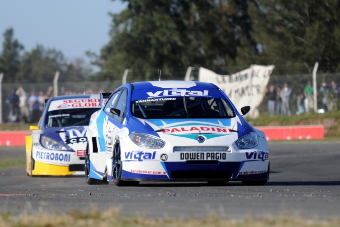 Bild: Fabián Yannantuoni - Escudería Río de la Plata - Renault Fluence RPE V8