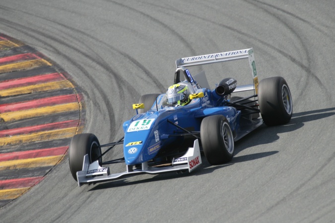 Bild: Tom Blomqvist - EuroInternational - Dallara F308 - Volkswagen PE