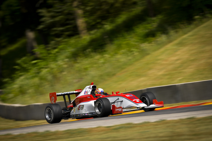 Bild: Artem Petrov - Exclusive Autosport - Tatuus PM18 - Mazda