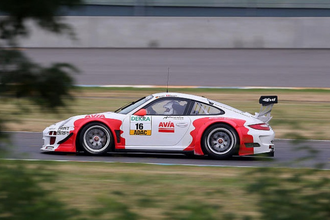 Bild: Andrina Gugger - Fach Auto Tech - Porsche 911 GT3 R (997)