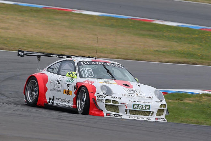 Bild: Martin Ragginger - Fach Auto Tech - Porsche 911 GT3 R (997)