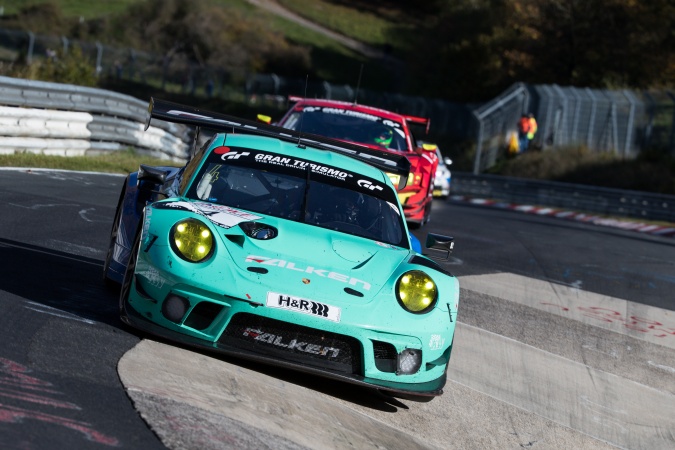 Bild: Patrick PiletSven Müller - Falken Motorsports - Porsche 911 GT3 R (991.2)