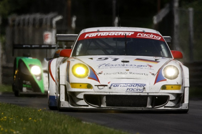 Bild: Lars Eric NielsenAllan SimonsenRichard Westbrook - Farnbacher Racing - Porsche 911 GT3 RSR (997)