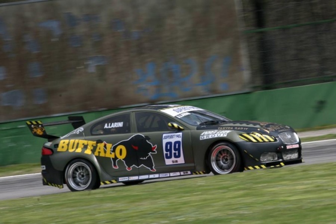 Bild: Andrea Larini - Ferlito Motors - Jaguar XF SV8