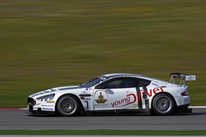 Bild: Alexander Müller - Fischer Racing - Aston Martin DBR9