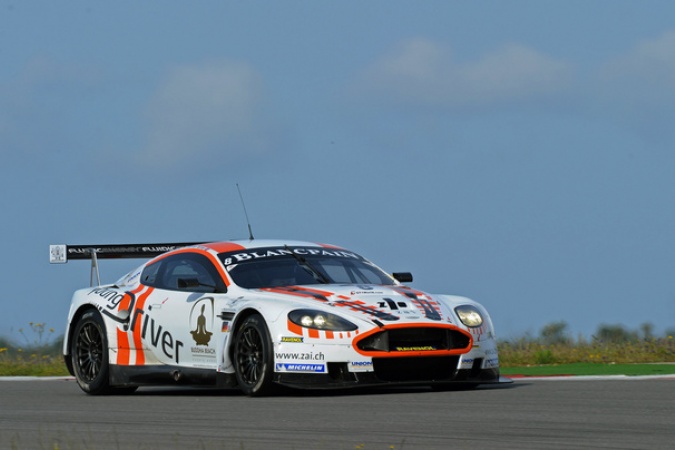 Bild: Darren Turner - Fischer Racing - Aston Martin DBR9