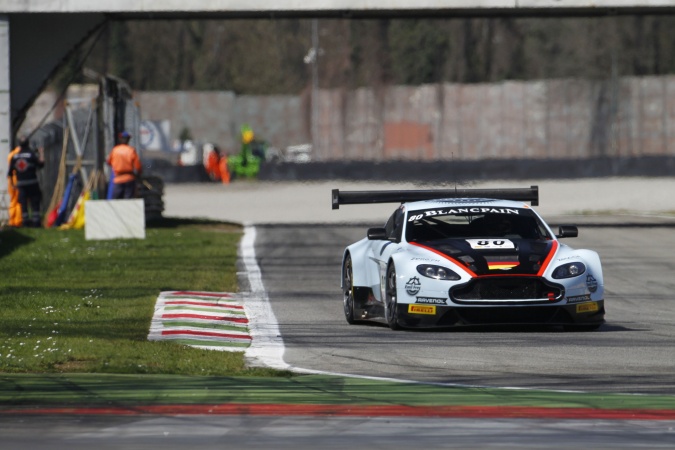 Bild: Frederic BarthLorenz FreyGabriele Gardel - Fischer Racing - Aston Martin Vantage GT3 V12