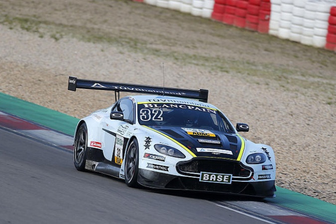 Bild: Johannes Stuck - Fischer Racing - Aston Martin Vantage GT3 V12
