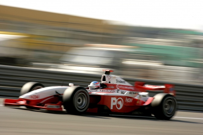 Bild: Adam Carroll - Fisichella Motor Sport - Dallara GP2/05 - Renault