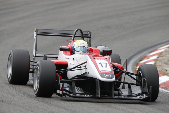 Bild: William Buller - Fortec Motorsport - Dallara F312 - AMG Mercedes