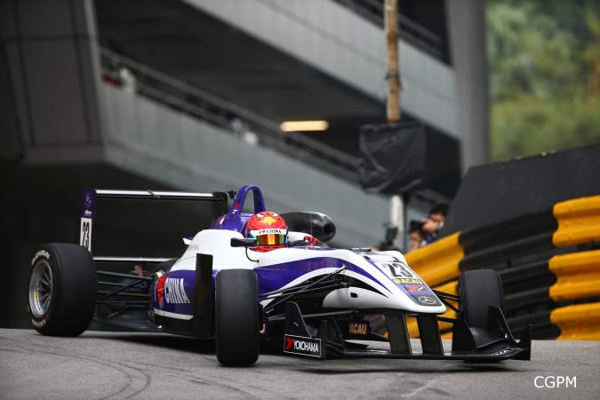 Bild: Martin Cao - Fortec Motorsport - Dallara F312 - AMG Mercedes