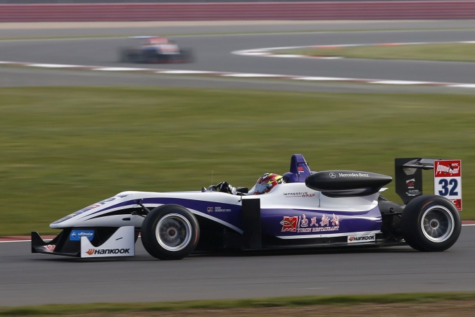 Bild: Peter Zhi Cong Li - Fortec Motorsport - Dallara F312 - AMG Mercedes