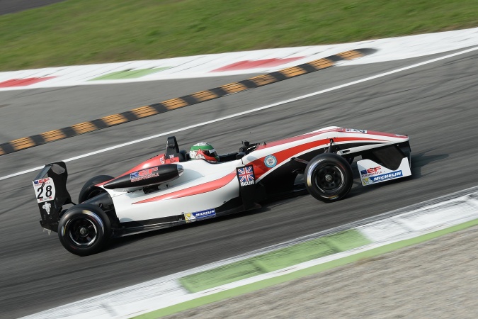 Bild: Samuel MacLeod - Fortec Motorsport - Dallara F312 - Toyota
