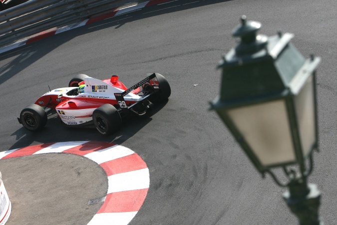 Bild: James Walker - Fortec Motorsport - Dallara T05 - Renault