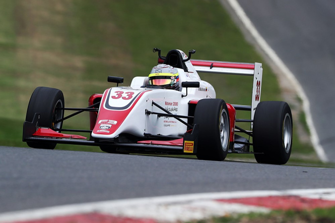 Bild: Manuel Maldonado - Fortec Motorsport - Tatuus MSV F3-016 - Cosworth
