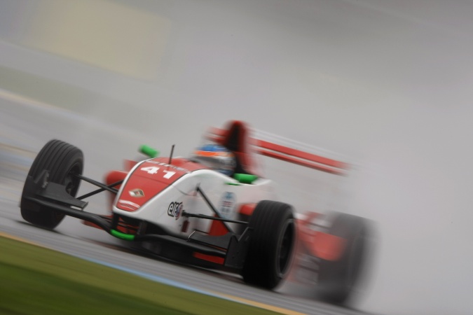 Bild: Dean Smith - Fortec Motorsport - Tatuus Renault 2000