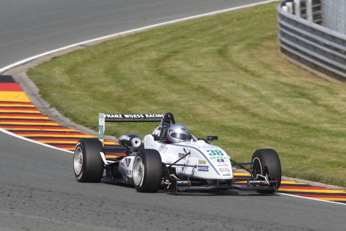 Bild: Luca Iannacone - Franz Wöss Racing - Dallara F305 - OPC Opel