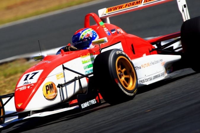 Bild: Chris Gilmour - Gilmour Racing - Dallara F302 - Spiess Opel