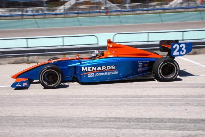 Bild: Logan Gomez - Guthrie Racing - Dallara IP2 - Infiniti