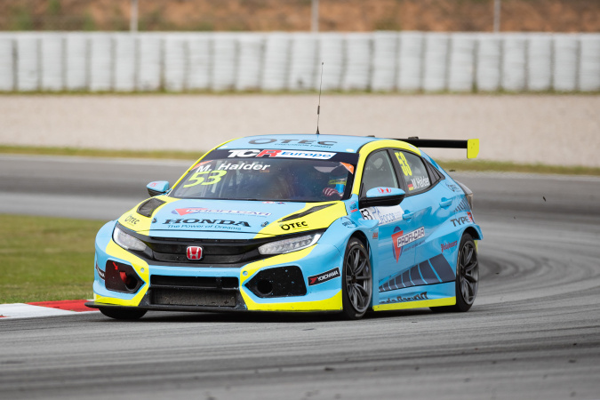 Bild: Michelle Halder - Halder Motorsport - Honda Civic Type R TCR (II)