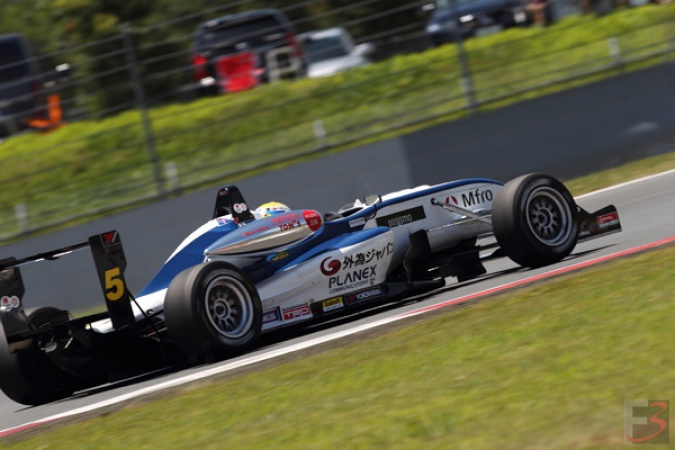 Bild: Hideki Yamauchi - Hanashima Racing - Dallara F308 - Hanashima Toyota