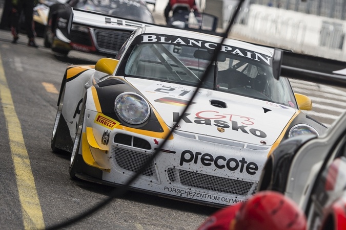 Bild: Jaap van LagenRobert Renauer - Herberth Motorsport - Porsche 911 GT3 R (997)