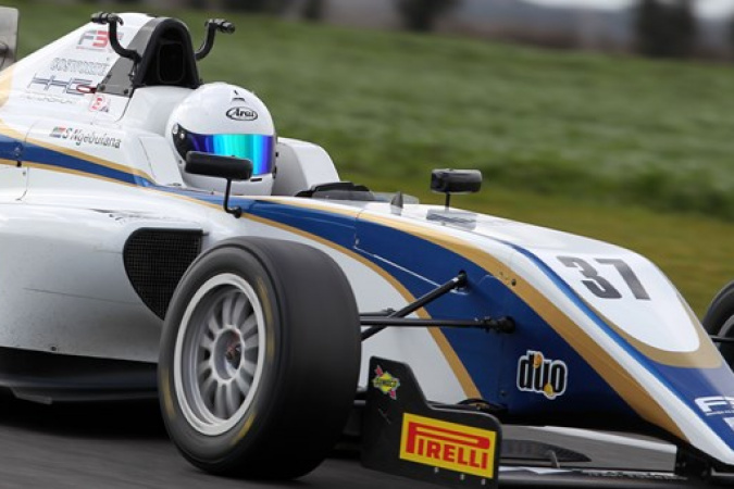 Bild: Sisa Ngebulana - HHC Motorsport - Tatuus MSV F3-016 - Cosworth