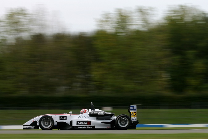 Bild: Kotaro Sakurai - Hitech Racing - Dallara F305 - Mugen Honda