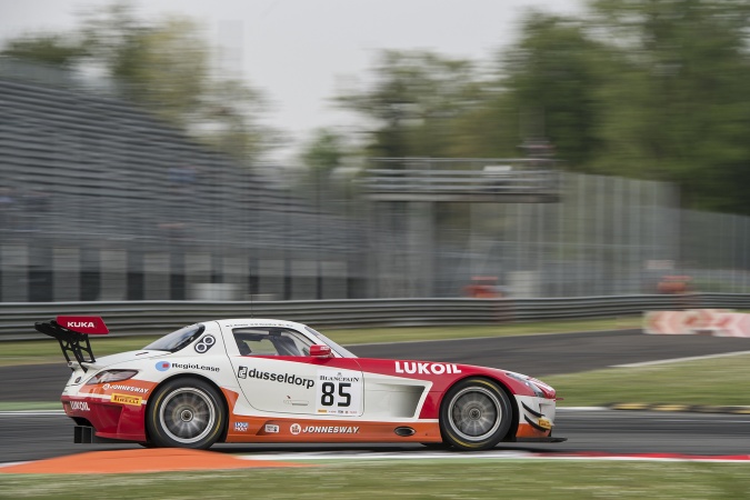 Bild: Stef DusseldorpSergei AfanasievLucas Wolf - HTP Motorsport - Mercedes SLS AMG GT3