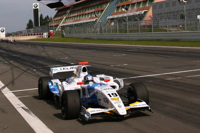 Bild: Salvador Duran - Interwetten Racing - Dallara T08 - Renault