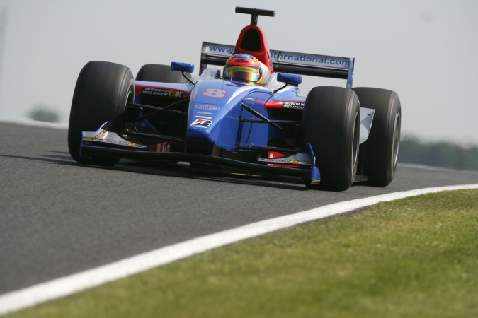 Bild: Timo Glock - iSport International - Dallara GP2/05 - Renault