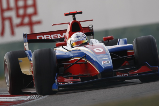 Bild: Giedo van der Garde - iSport International - Dallara GP2/05 - Renault