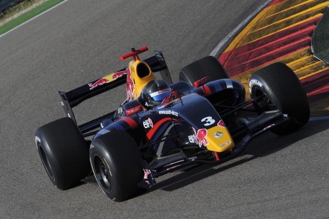 Bild: Lewis Williamson - ISR Racing - Dallara T08 - Renault