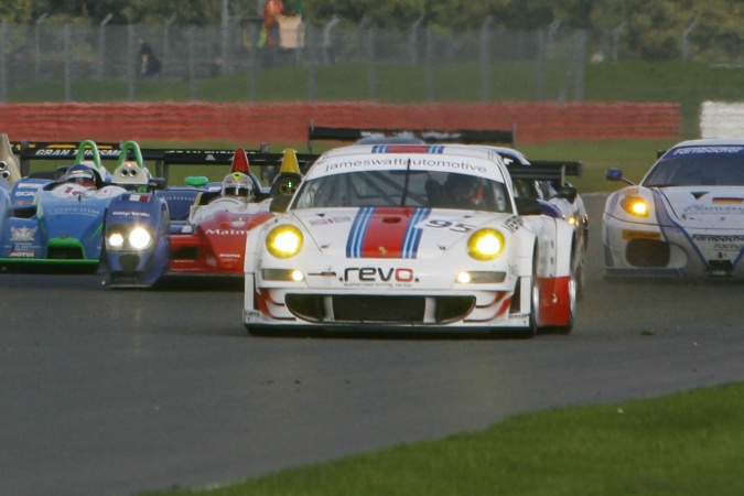 Bild: Paul DanielsPeter BamfordMatt Griffin - James Watt Automotive - Porsche 911 GT3 RSR (997)