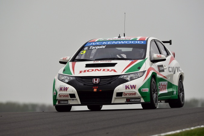 Bild: Gabriele Tarquini - JAS Motorsport - Honda Civic S2000