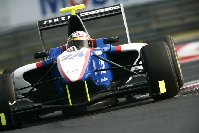 Bild: Marco Barba Lopez - Jenzer Motorsport - Dallara GP3/10 - Renault