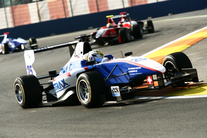 Bild: Nico Müller - Jenzer Motorsport - Dallara GP3/10 - Renault