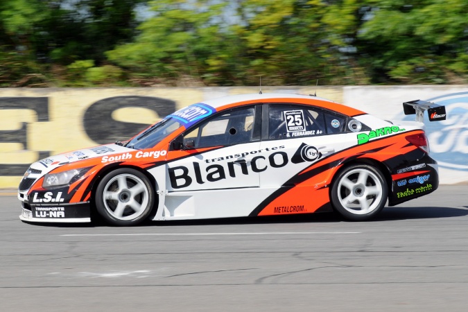 Bild: Gonzalo Fernández - JM Motorsport - Chevrolet Cruze RPE V8