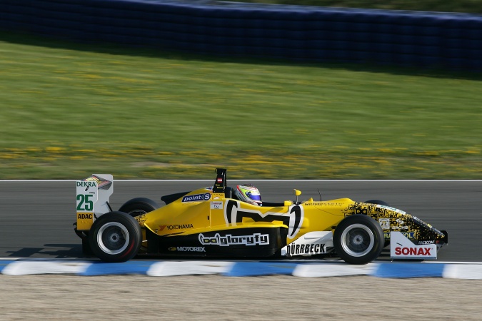 Bild: Rene Binder - Jo Zeller Racing - Dallara F305 - AMG Mercedes