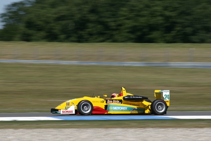 Bild: Markus Pommer - Jo Zeller Racing - Dallara F305 - AMG Mercedes