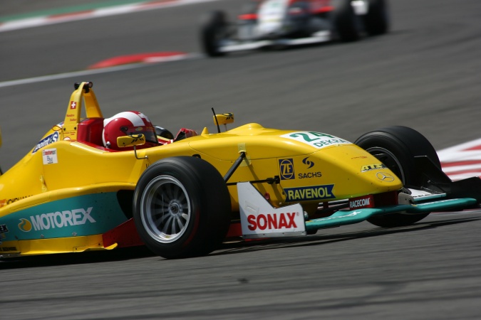 Bild: Sandro Zeller - Jo Zeller Racing - Dallara F305 - AMG Mercedes