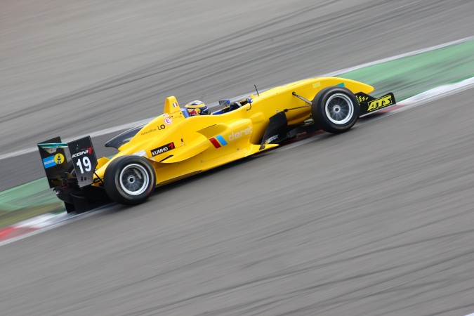 Bild: Tom Dillmann - Jo Zeller Racing - Dallara F308 - AMG Mercedes